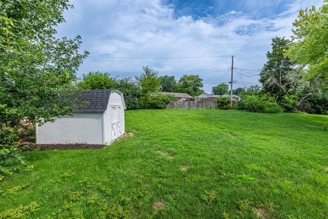 2853 Comanche Drive, Dayton, OH 45420
