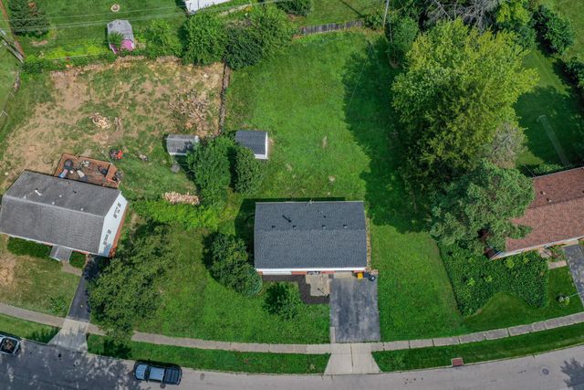 2853 Comanche Drive, Dayton, OH 45420