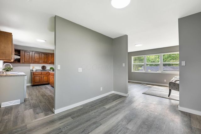 2853 Comanche Drive, Dayton, OH 45420
