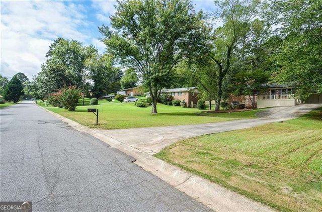 2945 Rio Montana Drive, Marietta, GA 30066