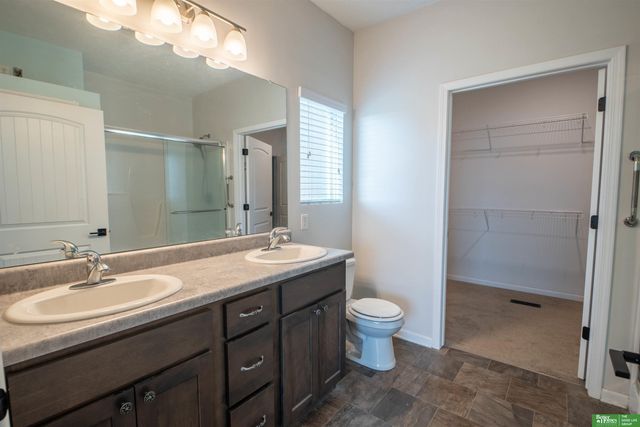7310 N 167th Street, Bennington, NE 68007