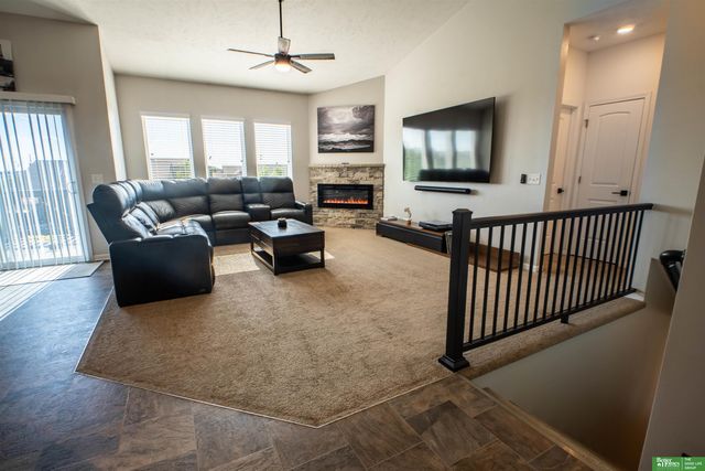 7310 N 167th Street, Bennington, NE 68007