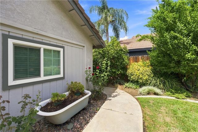 1116 Oregon Trail, Banning, CA 92220