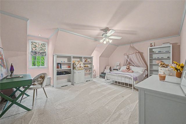 4 W Huntington Place, Rogers, AR 72758