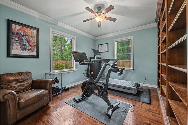 4 W Huntington Place, Rogers, AR 72758
