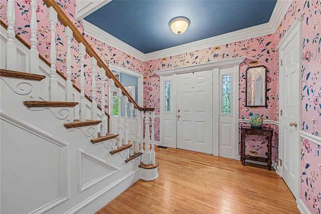 4 W Huntington Place, Rogers, AR 72758