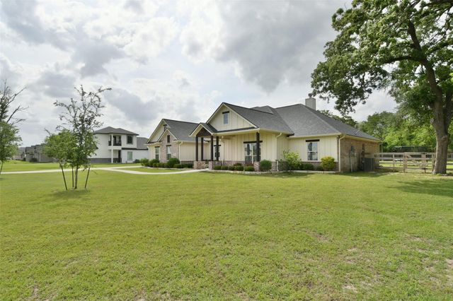 10371 Whiskey River Road, Bryan, TX 77808