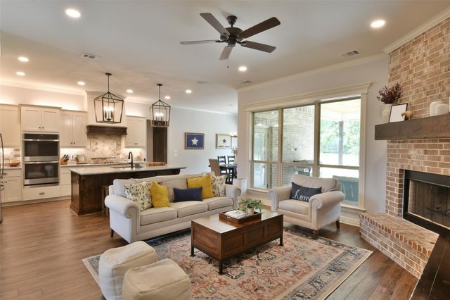 10371 Whiskey River Road, Bryan, TX 77808