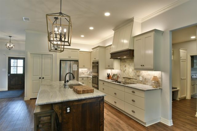 10371 Whiskey River Road, Bryan, TX 77808