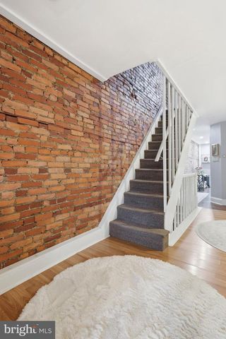 7815 GERMANTOWN AVE, Philadelphia, PA 19118