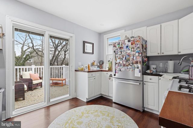 7815 GERMANTOWN AVE, Philadelphia, PA 19118