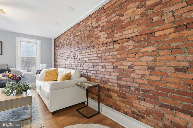 7815 GERMANTOWN AVE, Philadelphia, PA 19118