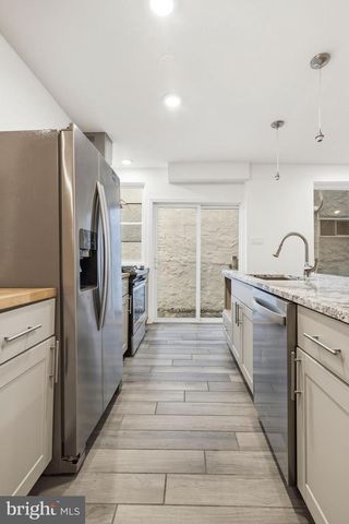 7815 GERMANTOWN AVE, Philadelphia, PA 19118