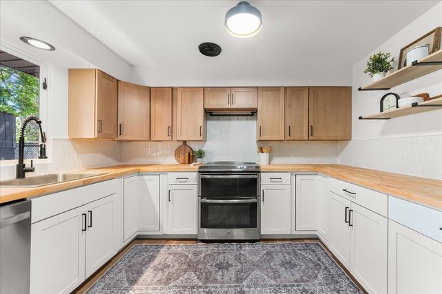 7004 N Calispel St, Spokane, WA 99208