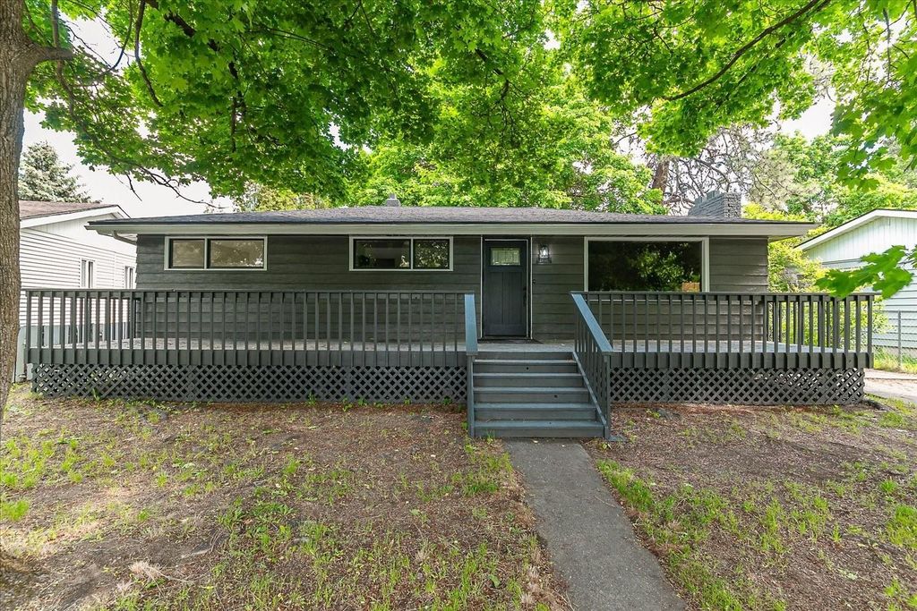 7004 N Calispel St, Spokane, WA 99208