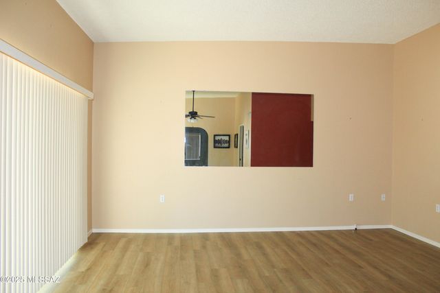 749 W Rio Moctezuma, Green Valley, AZ 85614