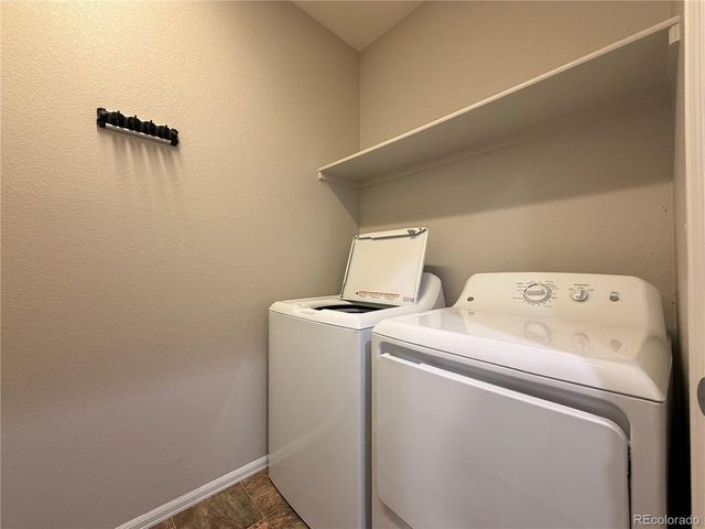 22517 E Layton Cir, Aurora, CO 80015