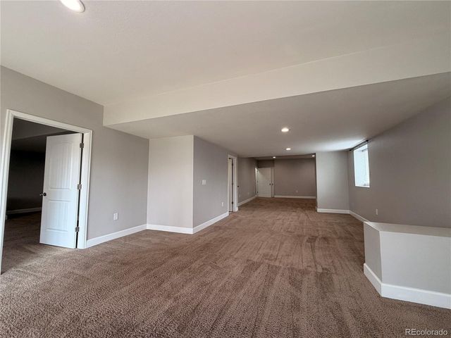 22517 E Layton Cir, Aurora, CO 80015