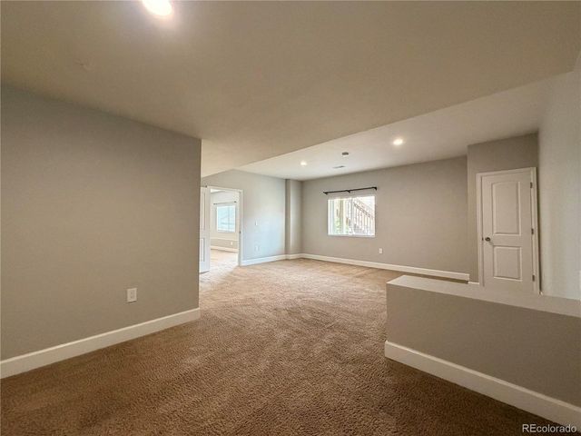 22517 E Layton Cir, Aurora, CO 80015