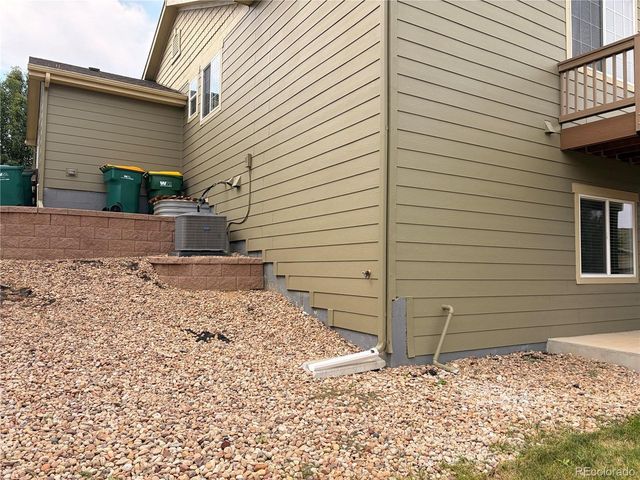 22517 E Layton Cir, Aurora, CO 80015