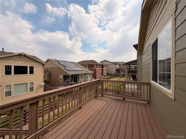 22517 E Layton Cir, Aurora, CO 80015
