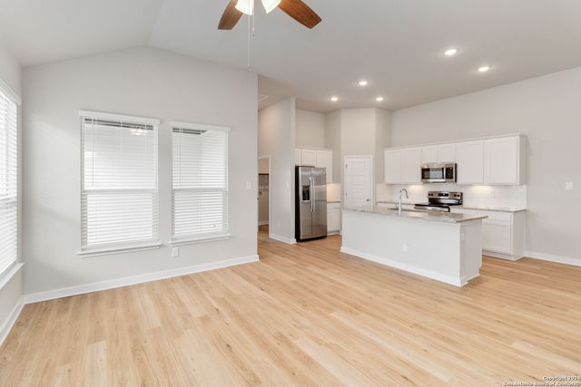 422-426 Nespral, San Antonio, TX 78253