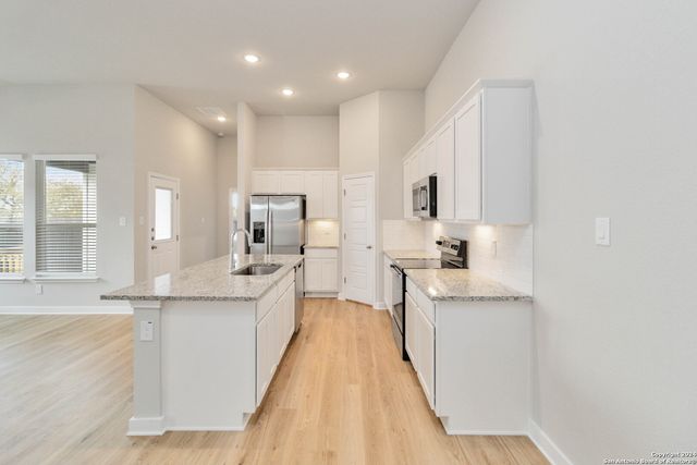 422-426 Nespral, San Antonio, TX 78253