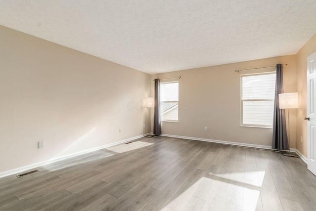 7916 Bridge Crossing Court, Powell, OH 43065