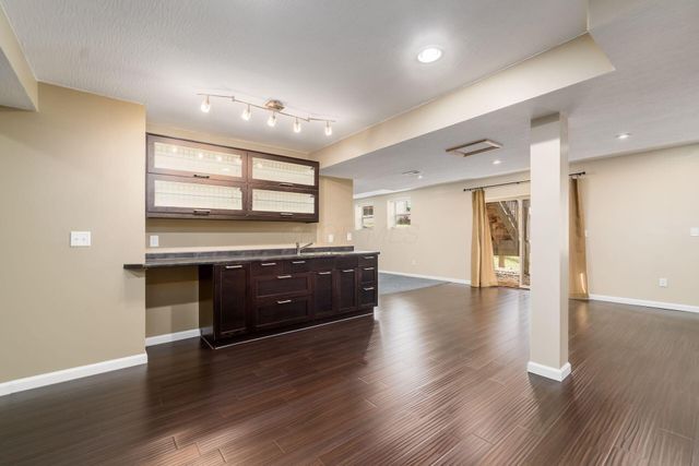 7916 Bridge Crossing Court, Powell, OH 43065