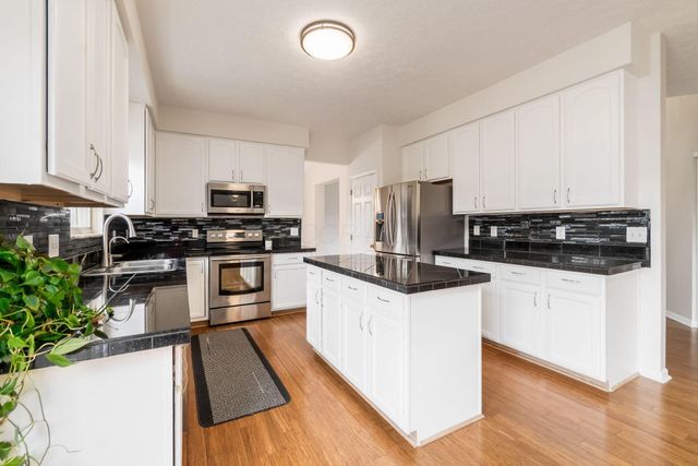 7916 Bridge Crossing Court, Powell, OH 43065