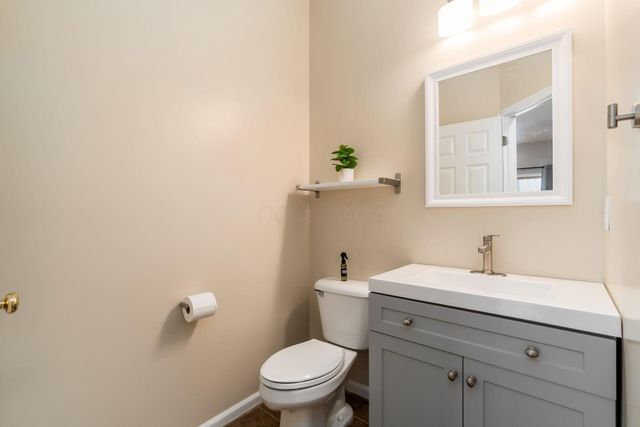 7916 Bridge Crossing Court, Powell, OH 43065