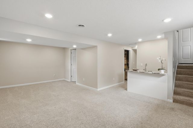 1325 Castle Court, Golden Valley, MN 55427