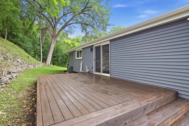 1325 Castle Court, Golden Valley, MN 55427