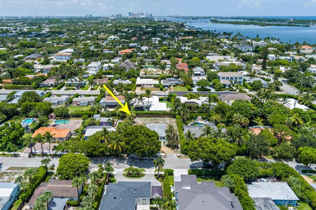 223 Ashworth Street, West Palm Beach, FL 33405