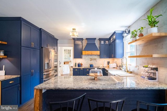5032 BARKWOOD LN, York, PA 17406