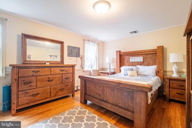 5032 BARKWOOD LN, York, PA 17406