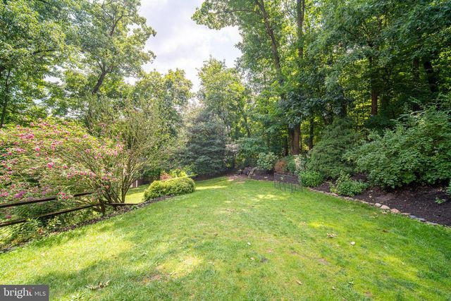 5032 BARKWOOD LN, York, PA 17406