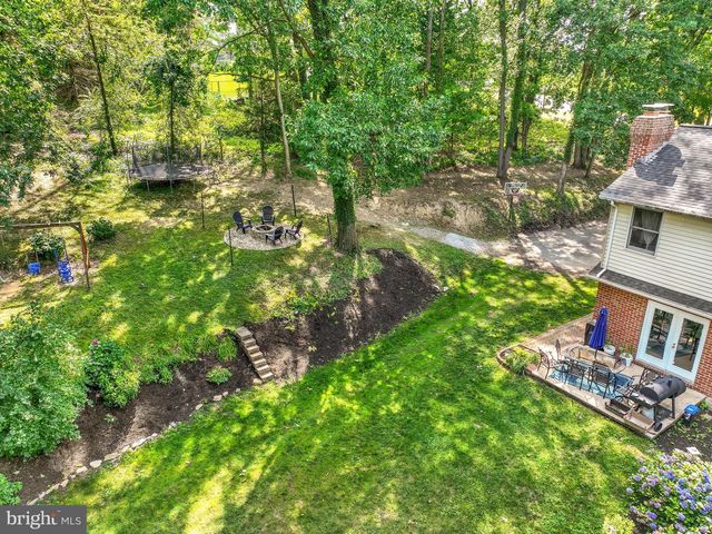 5032 BARKWOOD LN, York, PA 17406