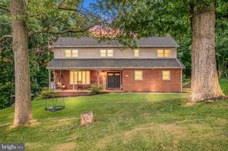 5032 BARKWOOD LN, York, PA 17406