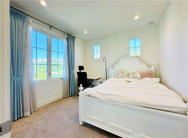 139 Winnett, Irvine, CA 92602