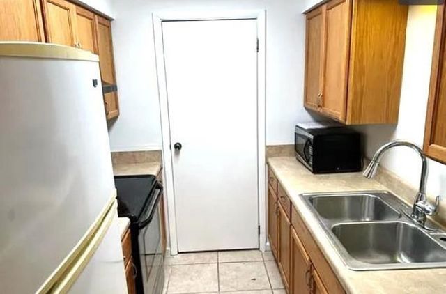 615 Carter Ln Apt B1, Conway, SC 29526