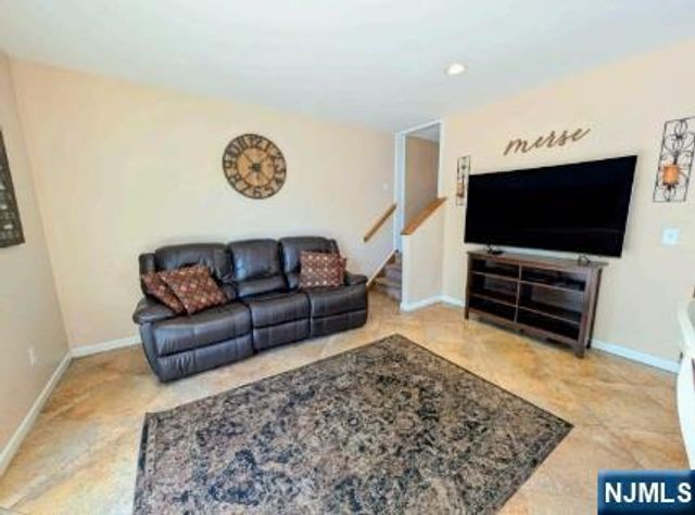121 Highland Place, Ridgefield Park, NJ 07660