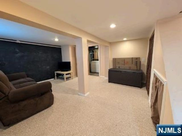 121 Highland Place, Ridgefield Park, NJ 07660