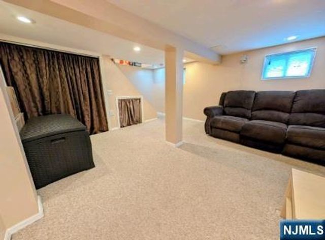 121 Highland Place, Ridgefield Park, NJ 07660