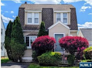 121 Highland Place, Ridgefield Park, NJ 07660