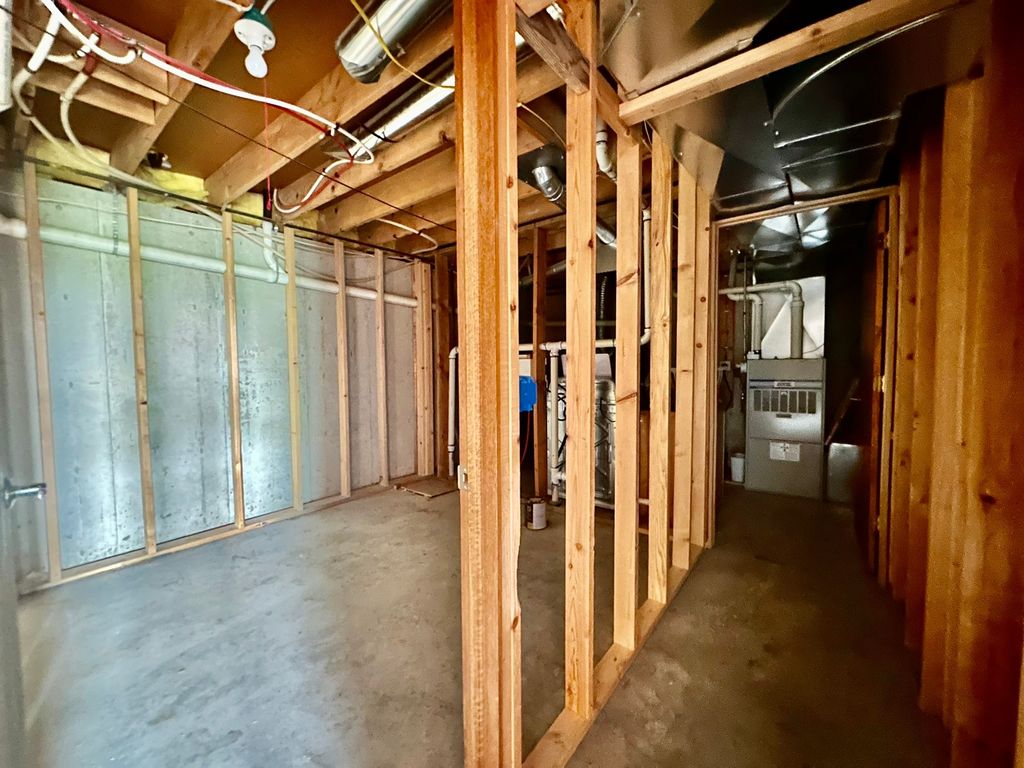 Image 20 of property listing at 1810 No Creek Court, Helena, MT 59602