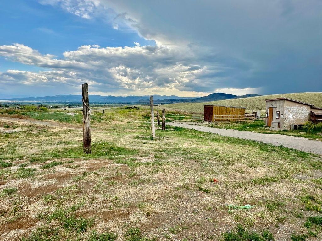 Image 31 of property listing at 1810 No Creek Court, Helena, MT 59602