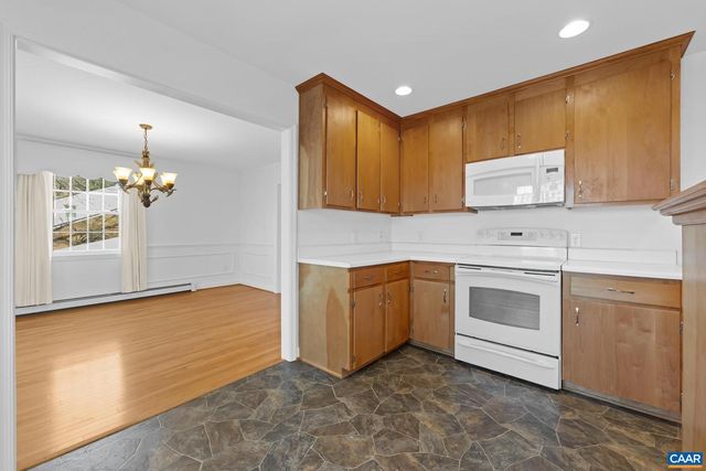 2513 HILLWOOD PL, Charlottesville, VA 22901