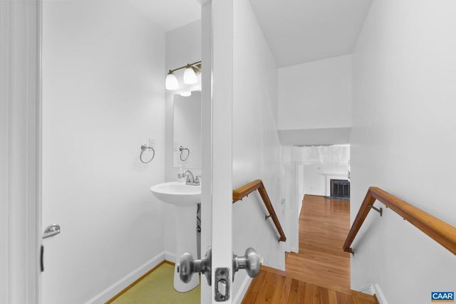 2513 HILLWOOD PL, Charlottesville, VA 22901