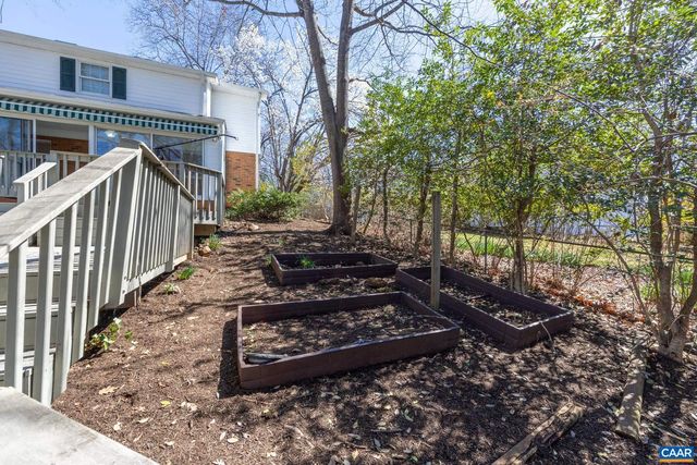 2513 HILLWOOD PL, Charlottesville, VA 22901